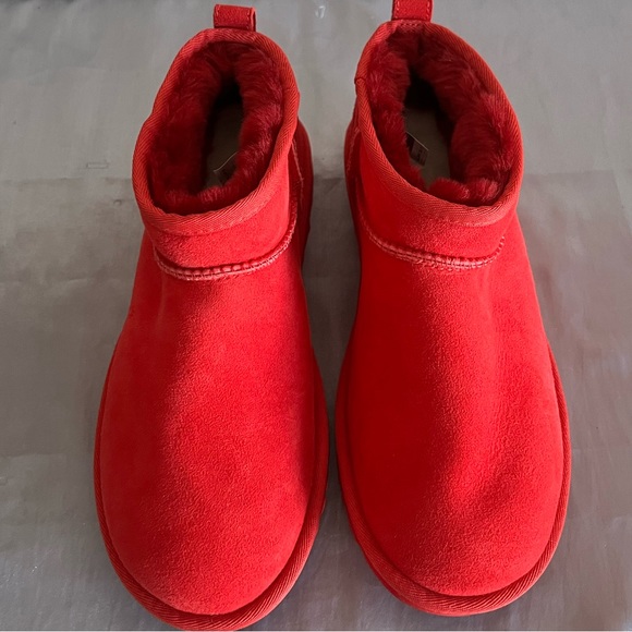 Ugg Ultra Mini Classic Boots Red Samba Size 7 New - Picture 10 of 14